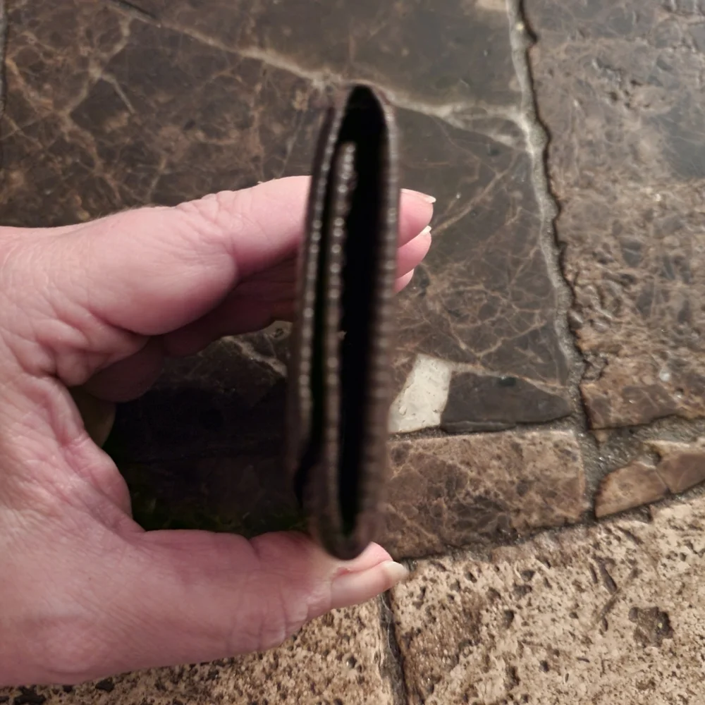 Louis Vuitton Brown Epi 4 key holder